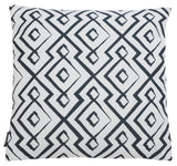 Safavieh Lansana Outdoor Pillow PPL260C-1818