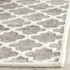 Safavieh Precious PRE152 Hand Tufted Rug