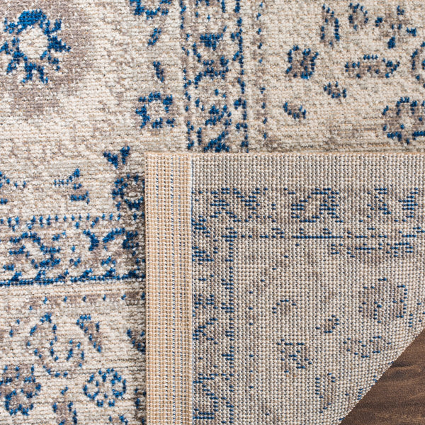 Safavieh Patina PTN322 Power Loomed Rug