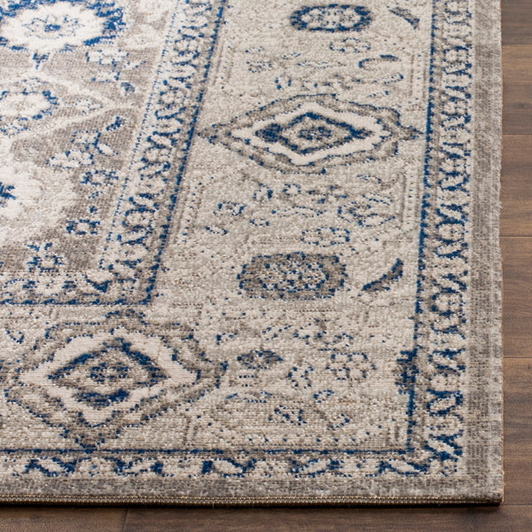 Safavieh Patina PTN322 Power Loomed Rug