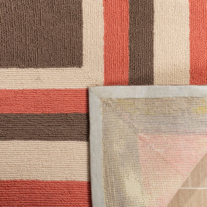 Safavieh Patio PTR227 Rug