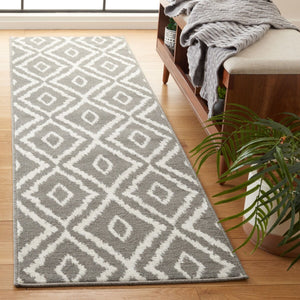 Safavieh Pyramid 219  Power Loomed Rug Charcoal / Ivory PYR219G-9
