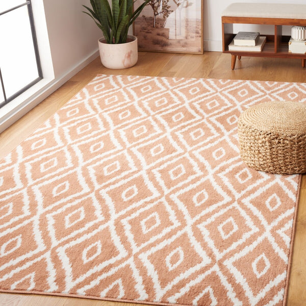 Safavieh Pyramid 219  Power Loomed Rug Rust / Ivory PYR219P-9