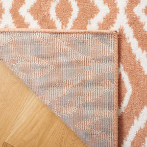 Safavieh Pyramid 219  Power Loomed Rug Rust / Ivory PYR219P-9