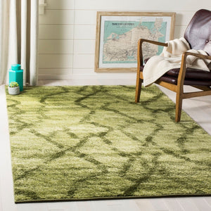 Safavieh Retro RET214 Power Loomed Rug