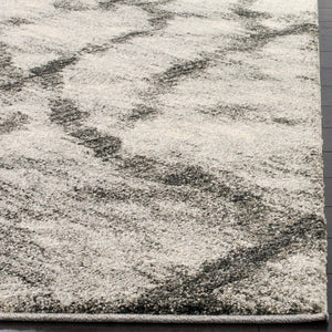 Safavieh Retro Ret2144 799 Power Loomed Rug