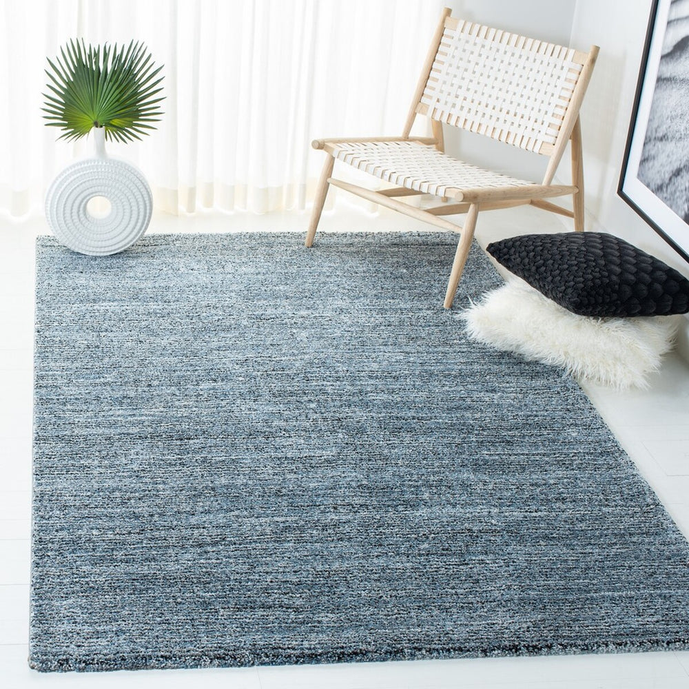 Safavieh Retro 548 Power Loomed 100% Polypropylene Solid & Tonal Rug RET548F-9