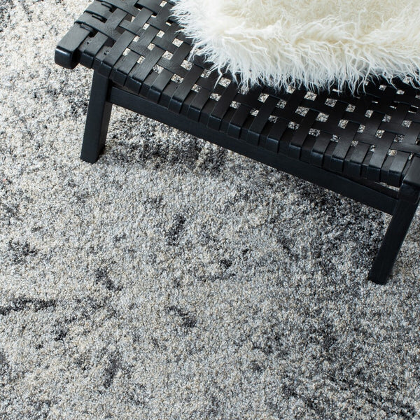 Safavieh Retro 557 Power Loomed 100% Polypropylene Contemporary Rug RET557F-9