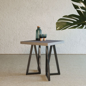 VIG Furniture Modrest Richmond Modern Concrete & Black Metal End Table VGLBLENO-LT50-01