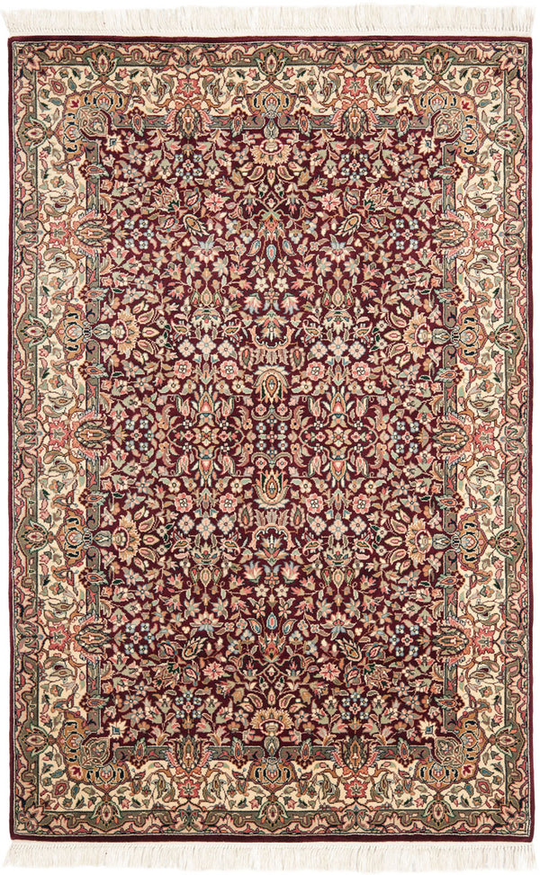 RK1 Rug - Luxurious 100% Wool Pile Rectangle Rug from China for a Cozy and Elegant Home Decor