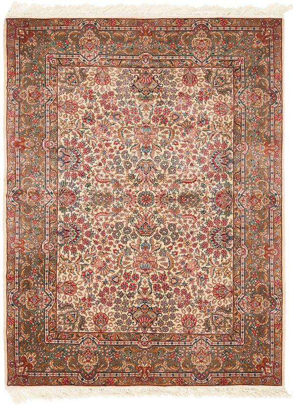 RK2 Rug - Elegant 100% Wool Pile Rectangle for Luxurious Comfort and Timeless Style in Home Decor