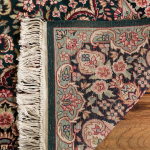 Safavieh RK3 Rug