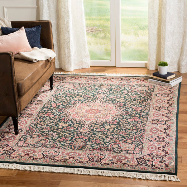 Safavieh RK3 Rug