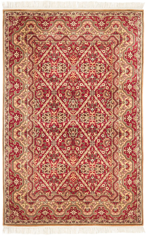Safavieh RK9 Rug