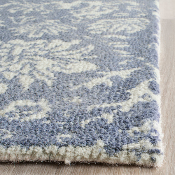 Safavieh Restoration Vintage 104 Hand Tufted Wool Rug RVT104A-3