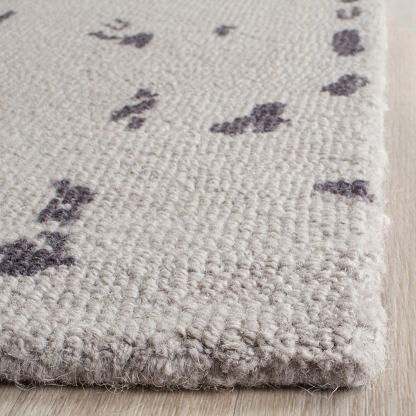 Safavieh Restoration Vintage 104 Hand Tufted Wool Rug RVT104H-3