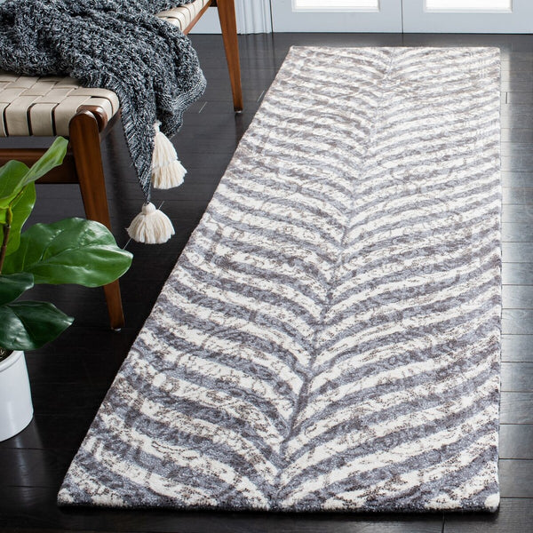Safavieh Restoration Vintage 115 Hand Tufted 50% Wool and 50% Viscose Pile Rug RVT115F-8