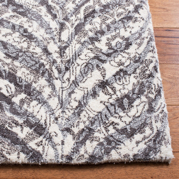 Safavieh Restoration Vintage 115 Hand Tufted 50% Wool and 50% Viscose Pile Rug RVT115F-8