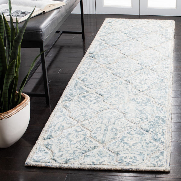 Safavieh Restoration Vintage 116 Hand Tufted 50% Wool and 50% Viscose Pile Rug RVT116M-8