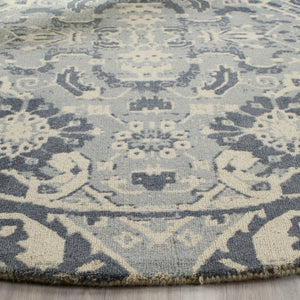 Safavieh Restoration Vintage 532 Hand Tufted Wool Rug RVT532A-3