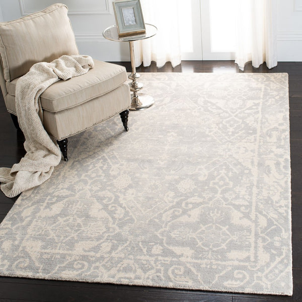 Safavieh Restoration Vintage 532 Hand Tufted Wool Rug RVT532B-26