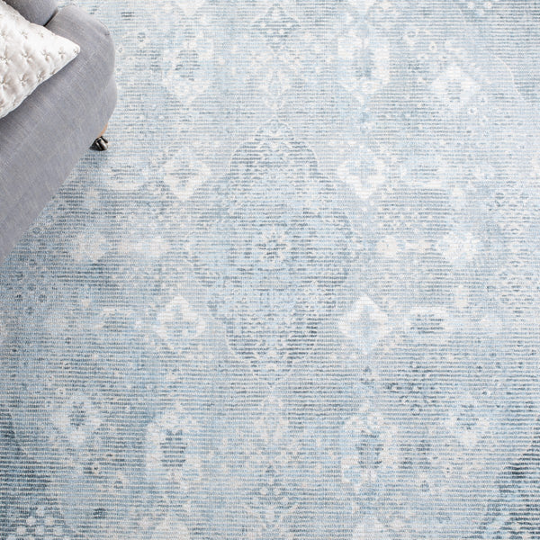 Safavieh Restoration Vintage 708 Hand Loomed 50% Wool/50% Viscose Traditional Rug RVT708F-9