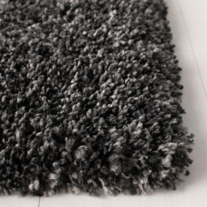 Safavieh Royal RYG117 Power Loomed Rug