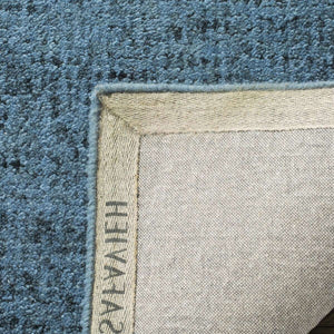 Abstract Hand Tufted Rug - Luxurious 100% Wool Pile for Elegant Home Décor and Comfort