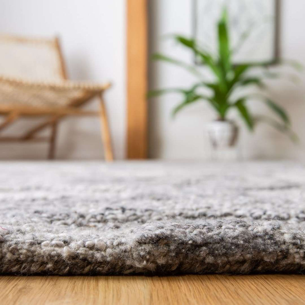 Abstract Hand Tufted Rectangle Rug – Luxurious Wool Blend, Stylish Design, Perfect for Any Space