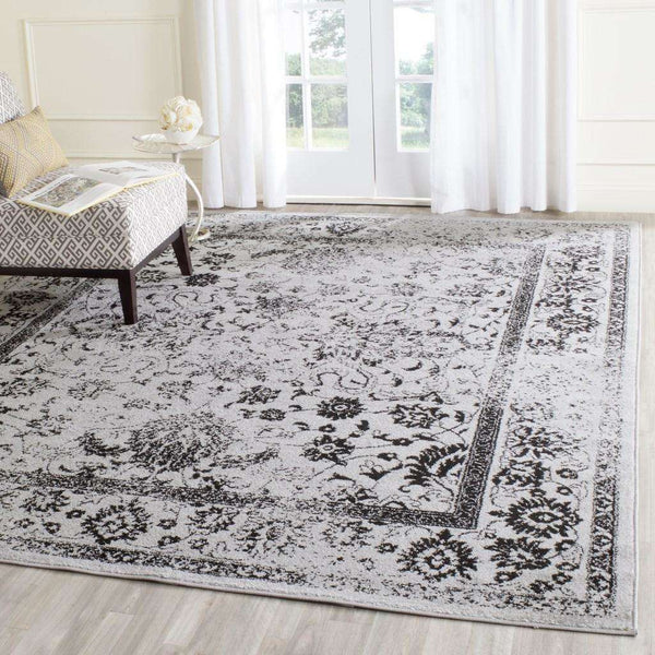 Adirondack Chic Power Loomed Rug - Global-Inspired Design with Easy-Care Polypropylene Material