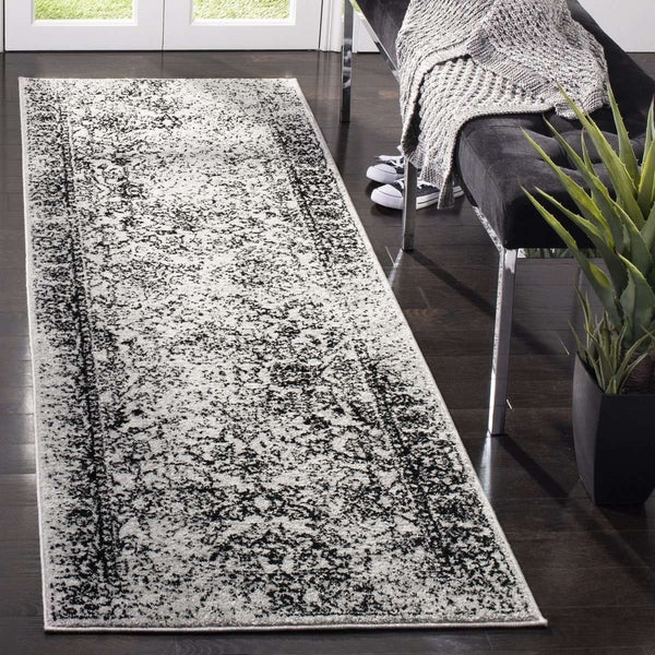 Adirondack Chic Power Loomed Rug - Global-Inspired Design with Easy-Care Polypropylene Material