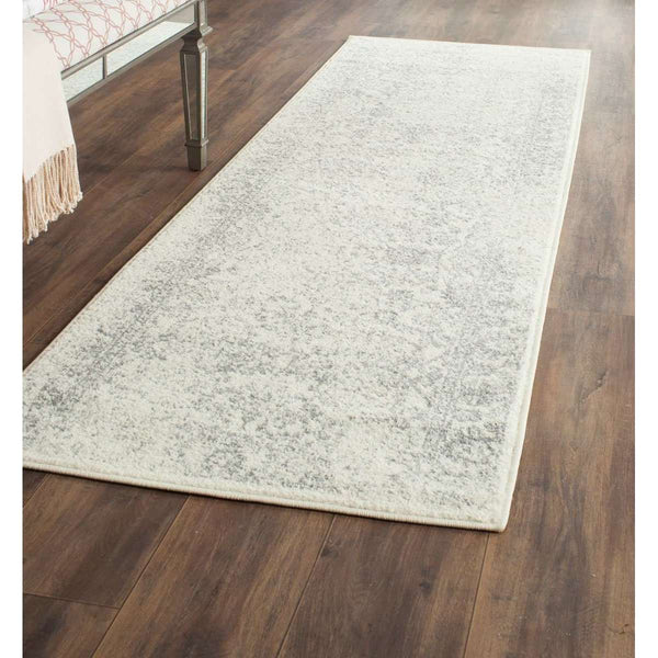 Adirondack Chic Power Loomed Rug - Global-Inspired Design with Easy-Care Polypropylene Material