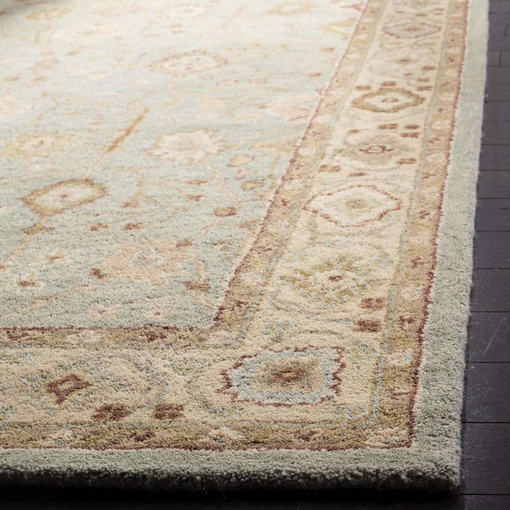 Antiquity AT317 Rug - Hand-Tufted Luxury Persian-Inspired Wool with Timeless Elegance and Patina