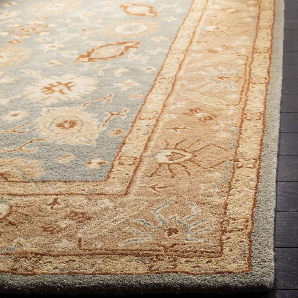 Antiquity Hand-Tufted Persian-Inspired Wool Rug with Elegant Designs and Timeless Appeal