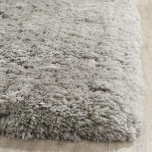 Arctic Hand-Tufted Shag Rug – Luxurious Beige Centerpiece for Rustic and Contemporary Décor