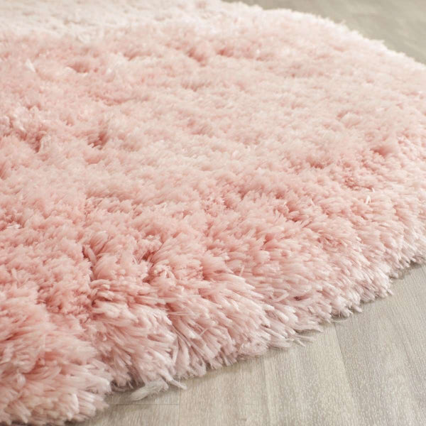 Arctic Hand-Tufted Shag Rug – Luxurious Beige Centerpiece for Rustic and Contemporary Décor