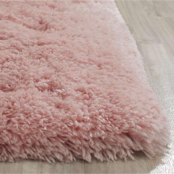 Arctic Hand-Tufted Shag Rug – Luxurious Beige Centerpiece for Rustic and Contemporary Décor