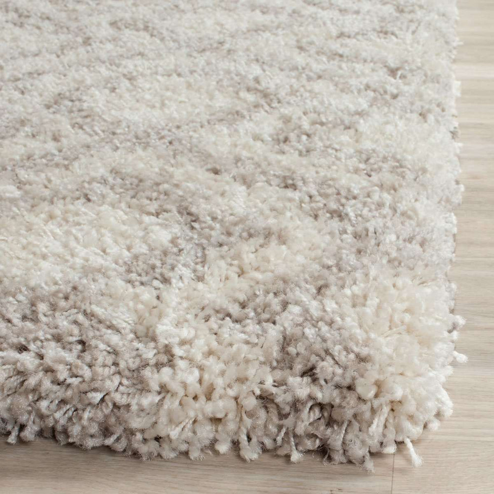 Arizona ASG740 Rug - Luxurious Polypropylene Design for Home Décor with Timeless Elegance & Comfort