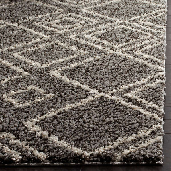 Arizona Power Loomed Rug - Luxurious Polypropylene Design for Elegant Home Decor Enhancement