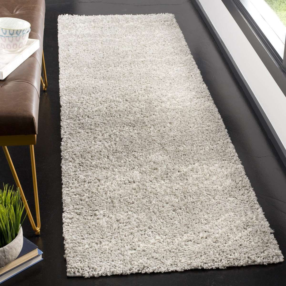 Arizona Luxurious Power Loomed Rug - Soft 30mm Pile Height, Durable Polypropylene, Elegant Home Decor