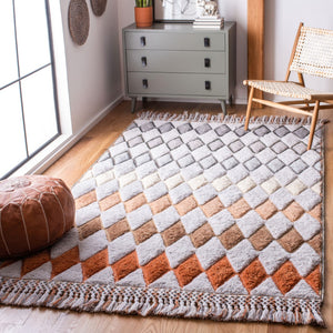 Safavieh Sahara SAH475 Hand Tufted Rug