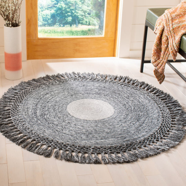 Safavieh Sahara SAH490 Hand Tufted Rug