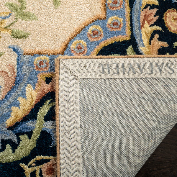 Safavieh Savonnerie SAV116 Hand Tufted Rug