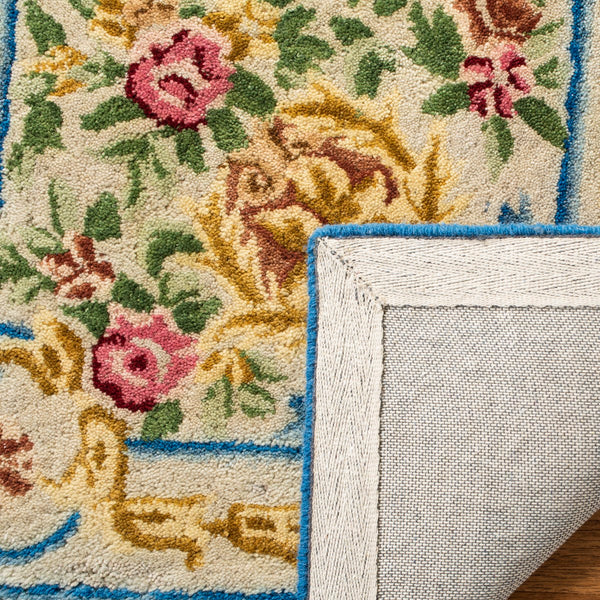 Safavieh Savonnerie SAV118 Hand Tufted Rug