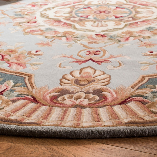 Safavieh SAV201 Hand Tufted Rug