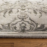 Safavieh Savonnerie SAV623 Hand Tufted Rug