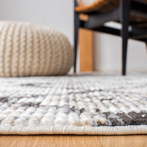 Safavieh Sedona 842 Power Loomed 60% Polypropylene/35% Polyester/5% Latex Bohemian Rug SED842F-28