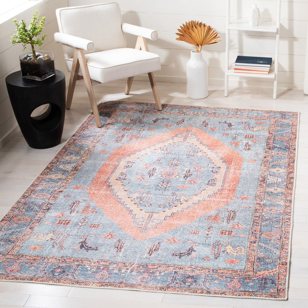 Serapi 356 Transitional Power Loomed 37% Cotton, 53% Polyester, 10% Viscose Rug Light Blue / Beige