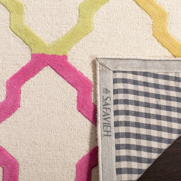 Safavieh Safavieh Kids 102 Hand Tufted Indian Wool Rug SFK102A-3