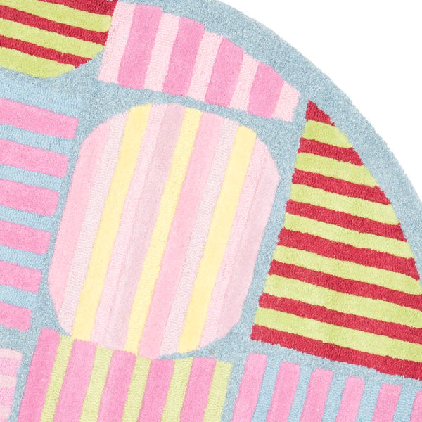 Safavieh Kids SFK312 Hand Tufted Rug